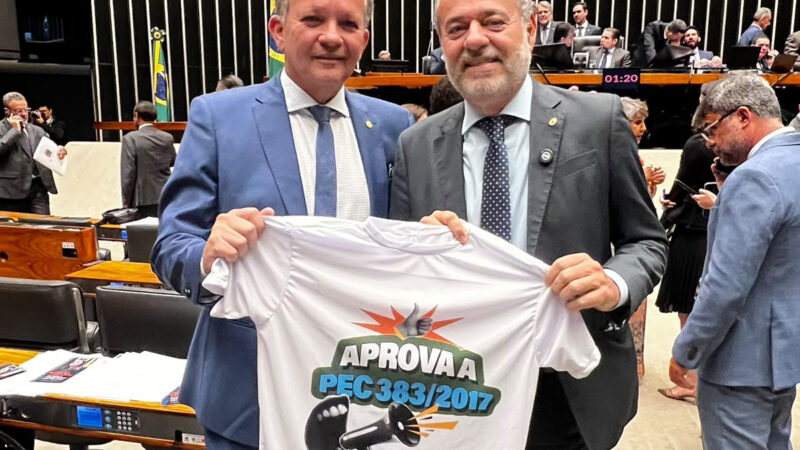 VITÓRIA DA ASSISTÊNCIA SOCIAL E DO POVO BRASILEIRO!