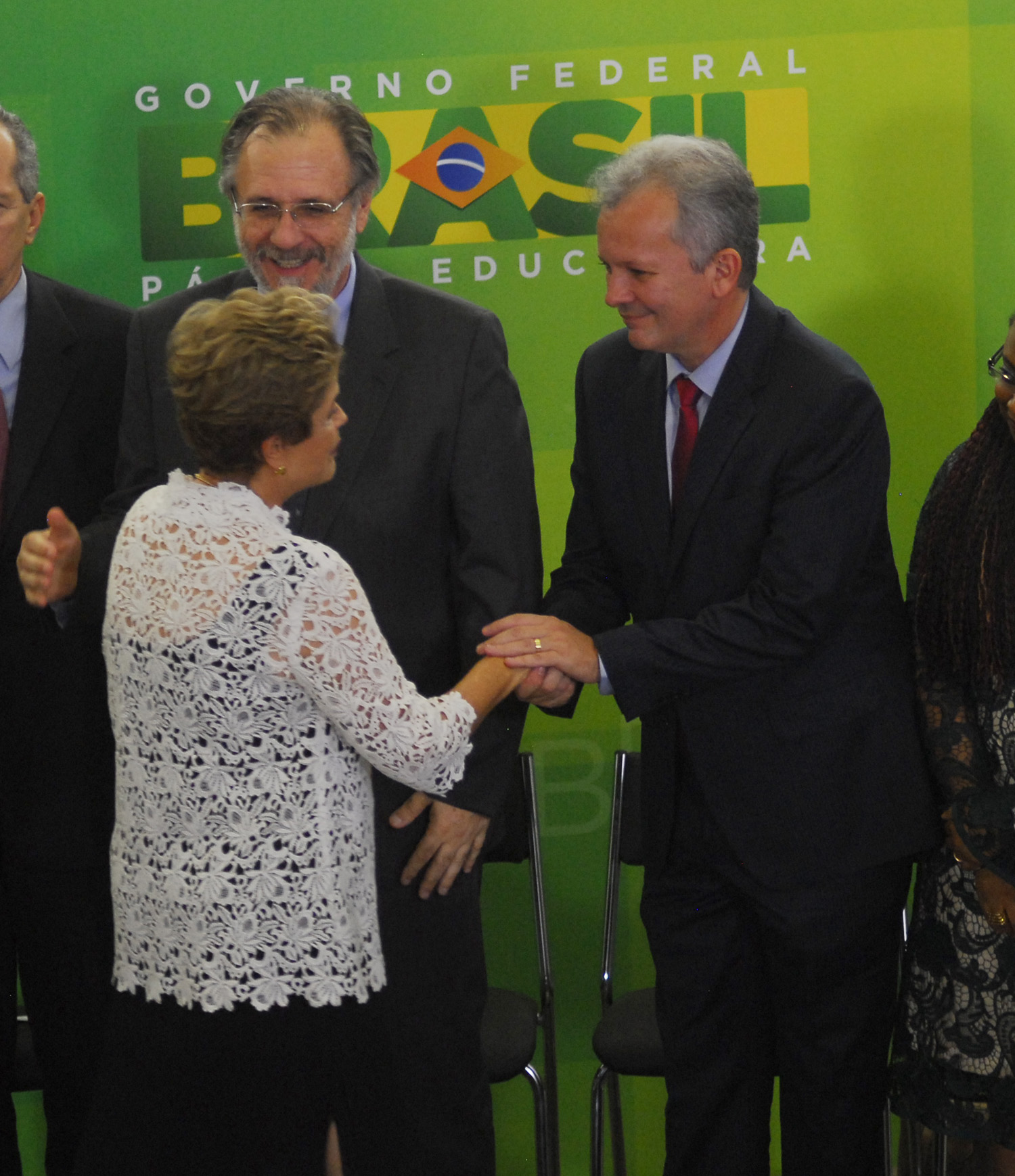 ANDRÉ FIGUEIREDO MINISTRO DAS COMUNICAÇÕES  
